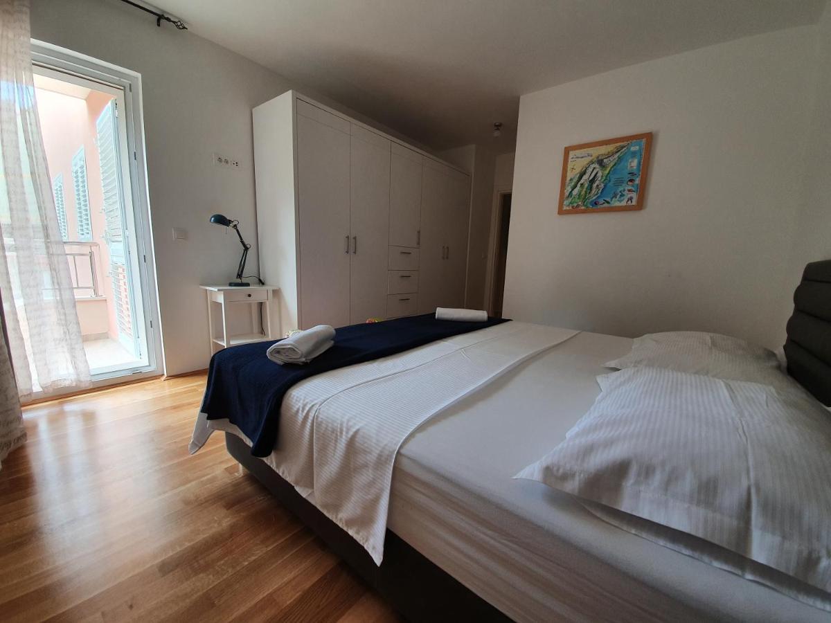 Apartment Pinna Nobilis, Private Parking Makarska Exteriör bild