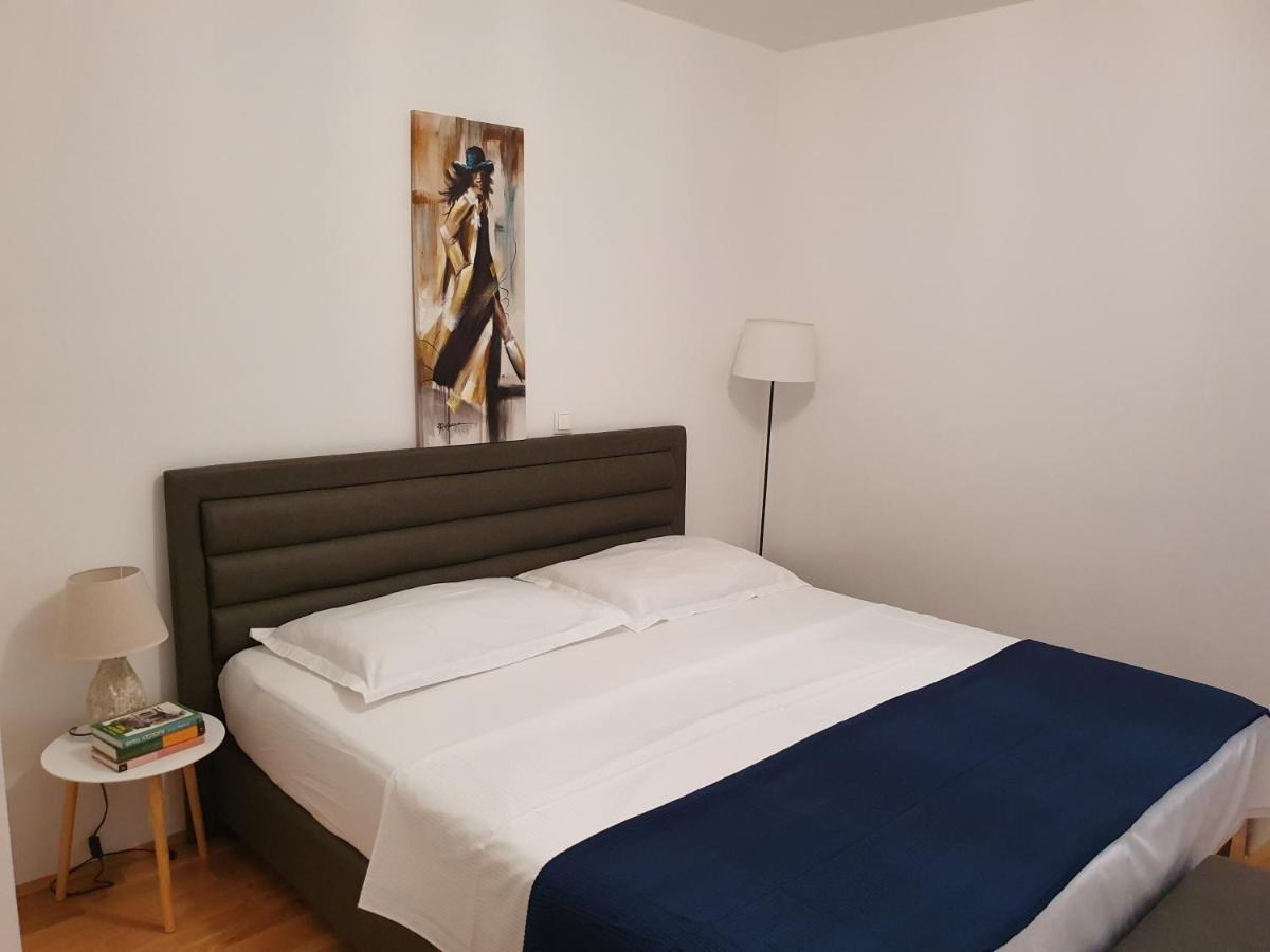 Apartment Pinna Nobilis, Private Parking Makarska Exteriör bild